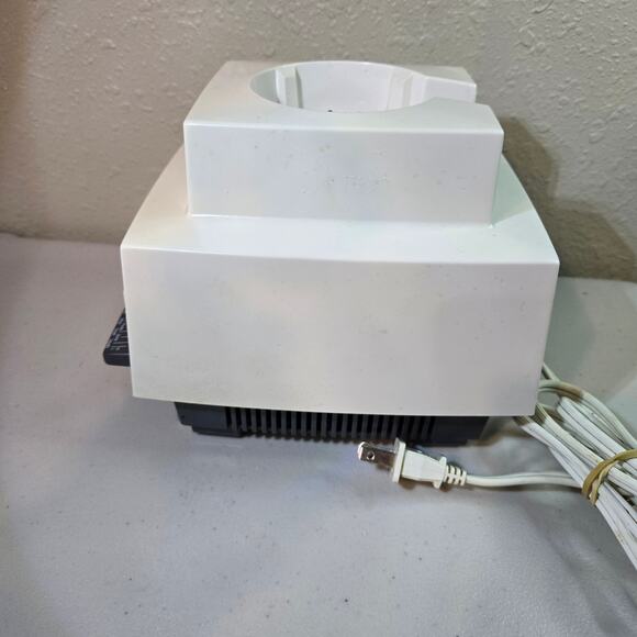 Cuisinart Vari-Speed Blender 12 Speed CB-4 Replacement Motor Base Tested - Picture 5 of 8